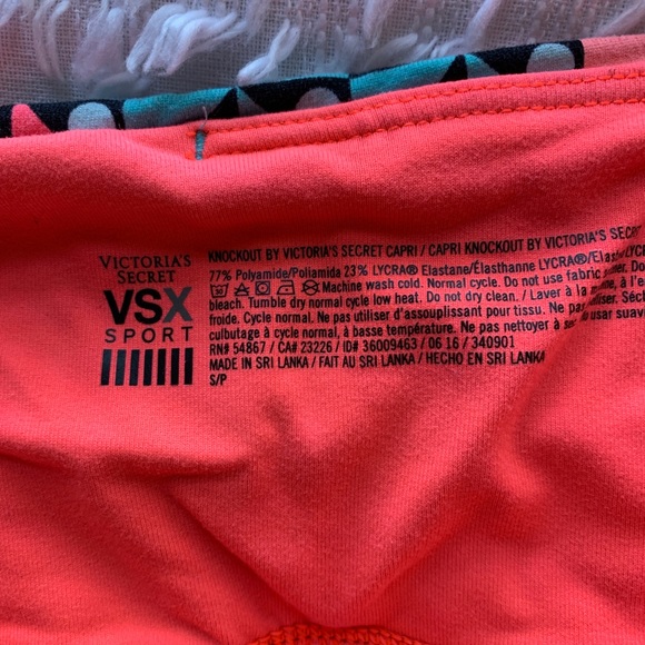 Victoria secret sport knockout crop - Picture 3 of 3